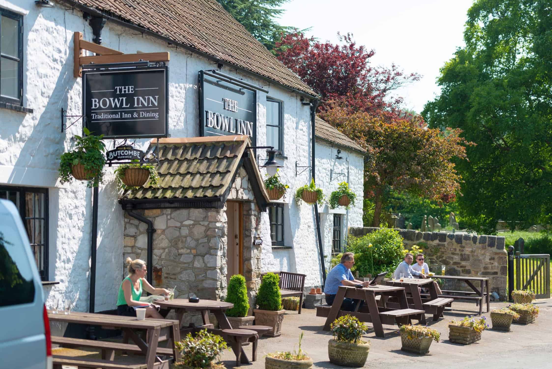 Sunny Beer Garden near Bristol Al Fresco Drinking Outdoor Dining