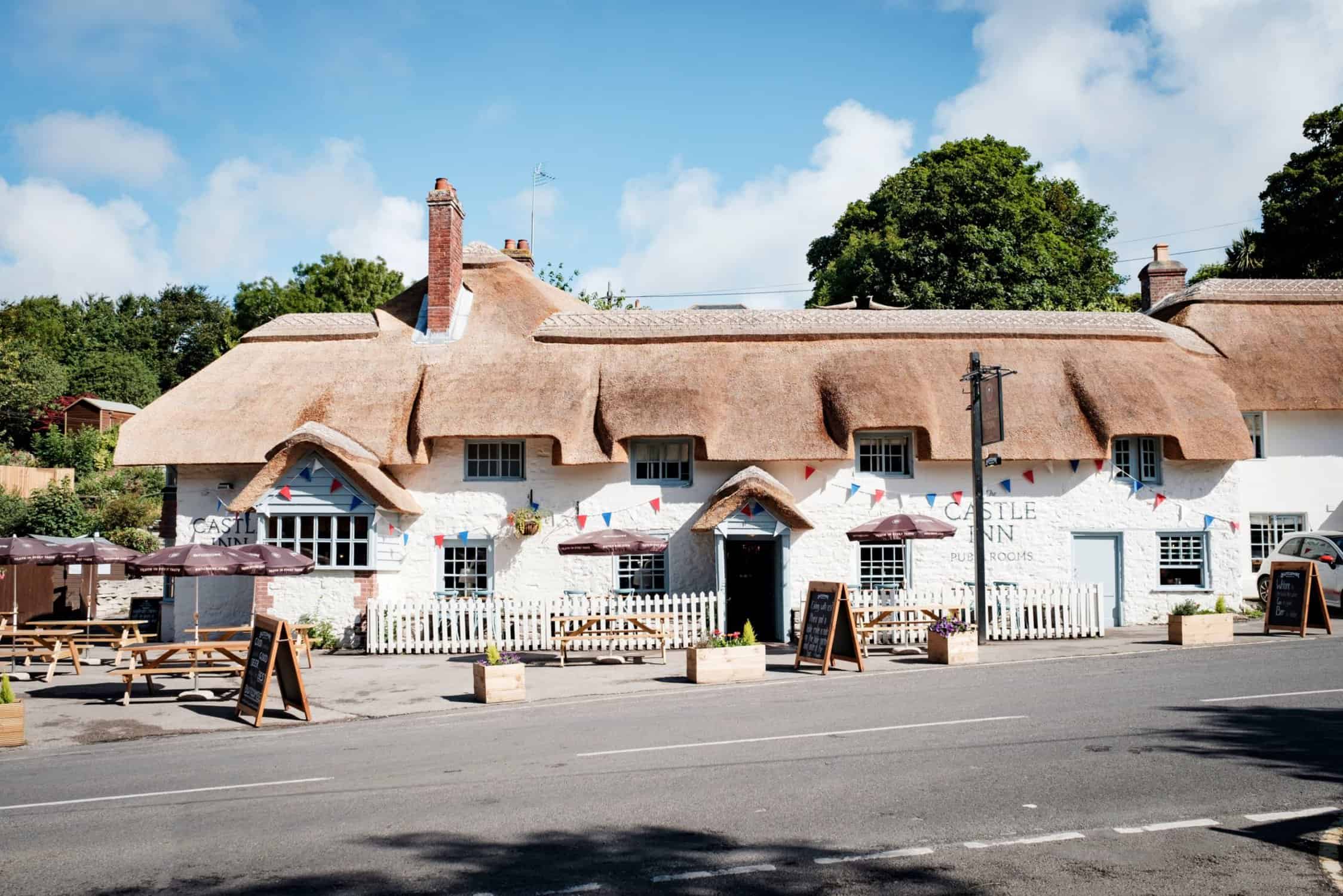 Dorset Pubs Through Time (Paperback)